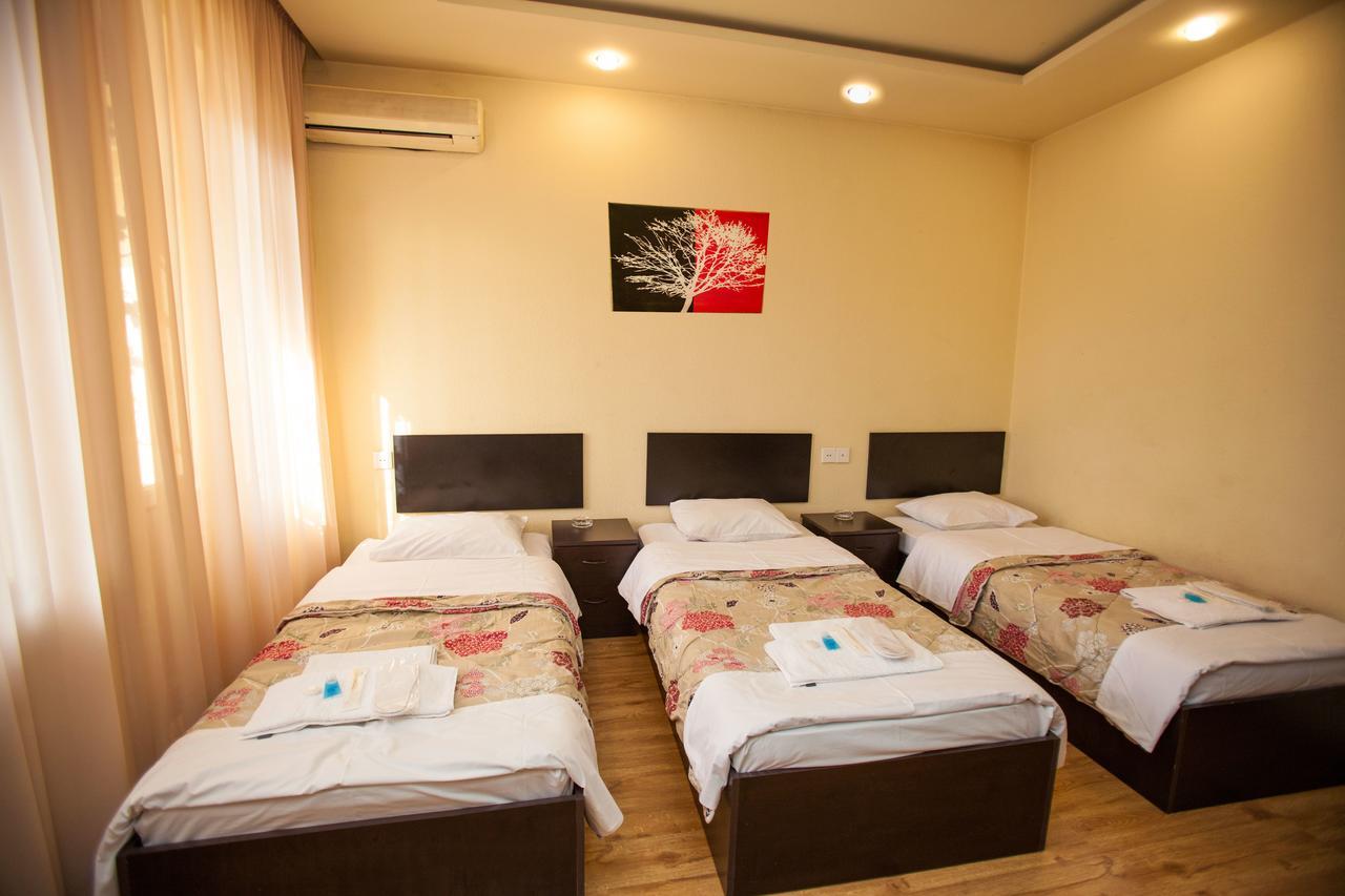 Hotel 4You Tbilisi Luaran gambar